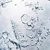 ice crystals hold memories