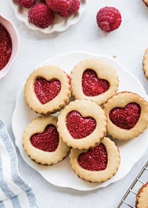 faery heart cookies - Medical Medium - https://www.medicalmedium.com/blog/raspberry-linzer-cookies